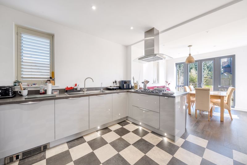 Kitchen- click for photo gallery